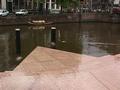 02-21-Adam_19may2000_Keizergracht_and_an_angle_of_the_homo_monument.JPG (640x480)