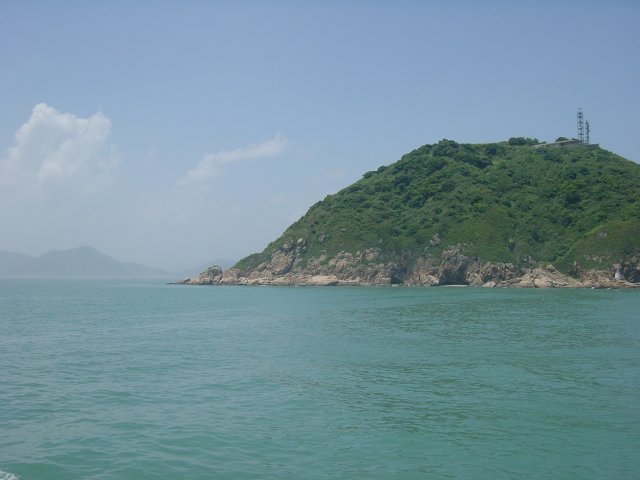 Small island between HK and Lantau