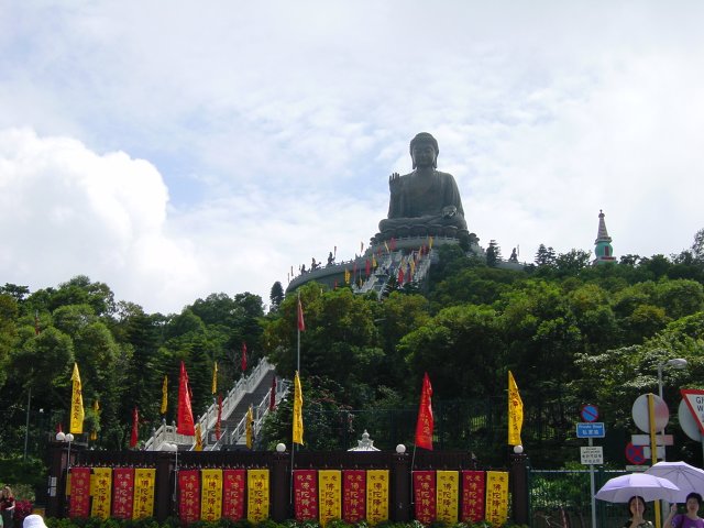 Long flight of stairs leading to the Tiantan Buddha