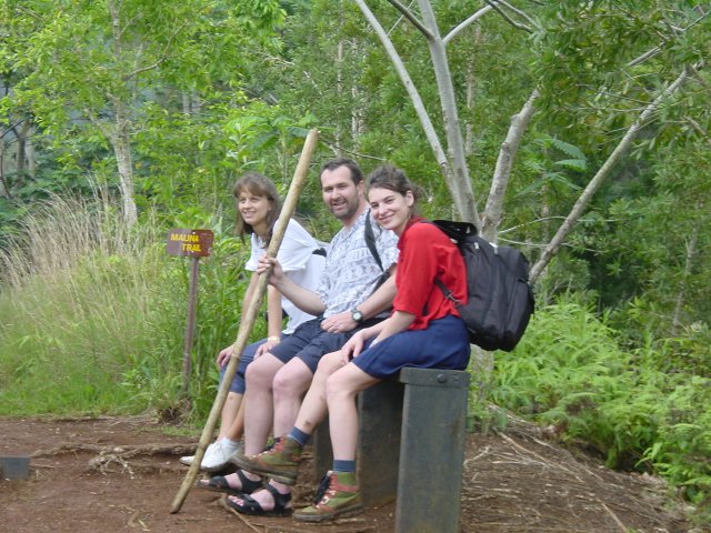Caroline, Daniel, Christelle