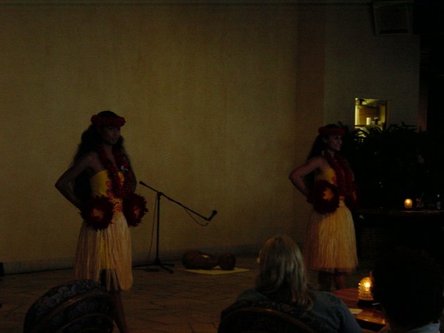 Hula dancers