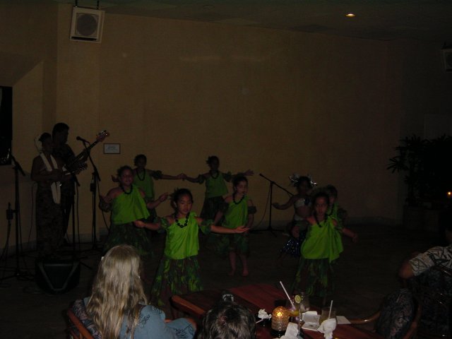 Very young hula dancers