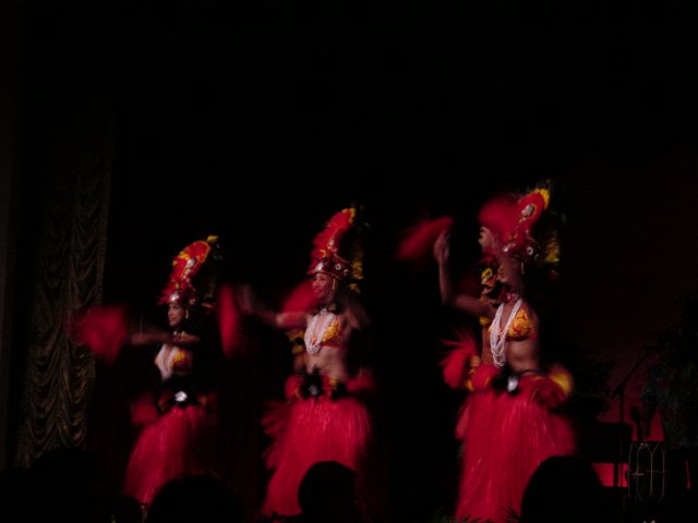 Hula dancers