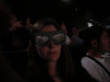 Cyberworld: Coralie portant les lunettes 3d