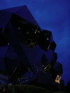 Le Cristal, ses nervures dorees par la lumiere