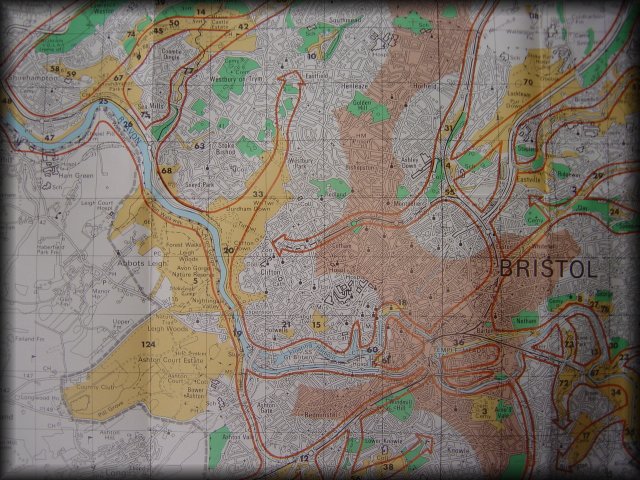 Map of Bristol ("Greater Bristol Nature Conservation Strategy Map" ; the arrows are wildlife corridors.)