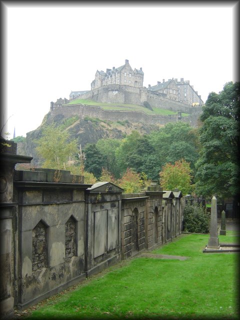 Cemetery of Saint Cuthbert and Edinburgh castle