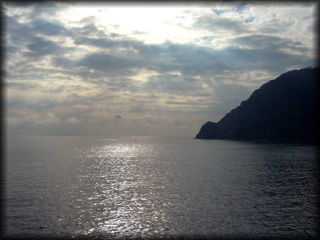 Sunbeams and pretty reflections on the sea, Monterosso al Mare, one of the cinque terre