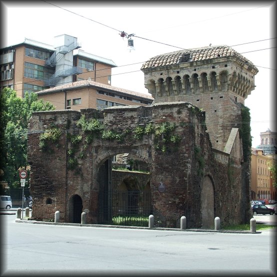 Porta San Donato.
