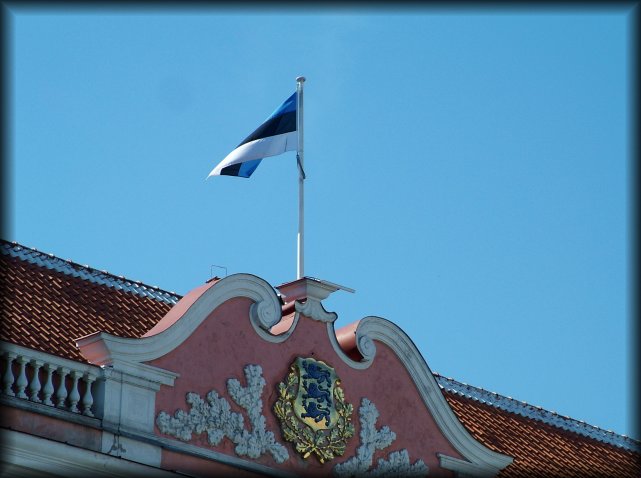 Estonian flag at Toompea Castle