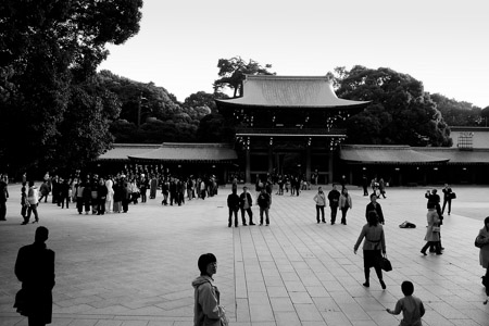 Meiji Shrine crowd
