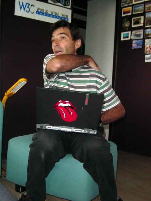 Thierry scratching his back
