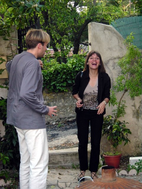Nico meeting Sophie at the gate