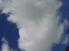 Deux parapentes dans le ciel