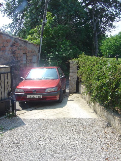 Steph's car about to get parked