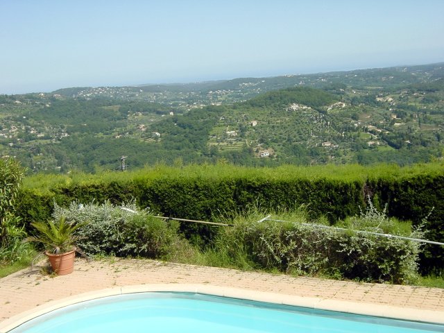 DD's swimming pool and view from his terrasse