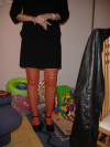 Gros plan sur les collants flashy londoniens de Coralie