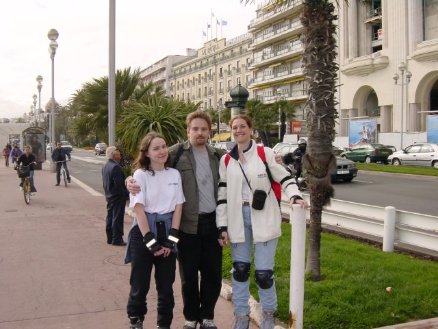 Benoit et ses femmes: Carine et Coralie
