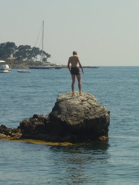 Nico a escalade' le rocher