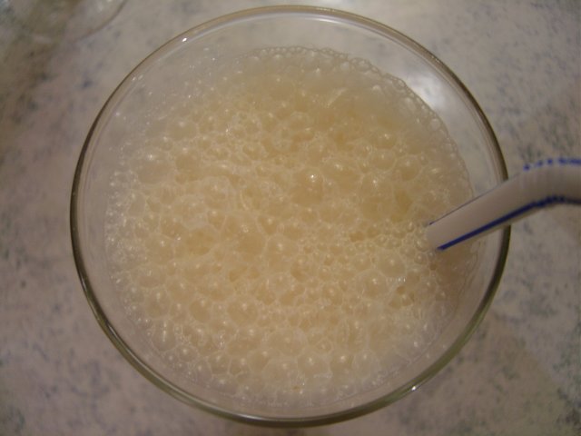 Milkshake foam and straw