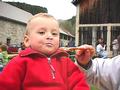 3-03_Adrien_yaourt.JPG (640x480)
