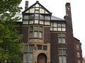 02-05-Adam_19may2000_Building_without_gables.JPG (640x480)