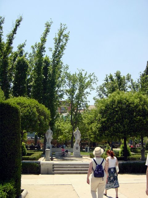 Fr\351do & Sof aux jardins du Palais Royal