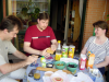 Fr\351do regargand les Steph s'enfiler une t\351quila paf!