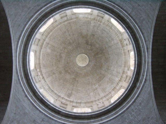 Vue en dessous de la coupole du monast\350re