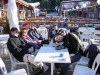 Tous a la terrasse d'un cafe