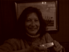 Sophie tenant son appareil photo numerique