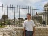 Stephane a l'entree du donjon de Gouzon