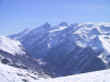 Montagnes enneigees du haut des pistes