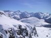 Montagnes enneigees du haut des pistes