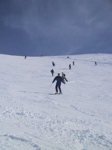 Bi et Pticul descendent une piste