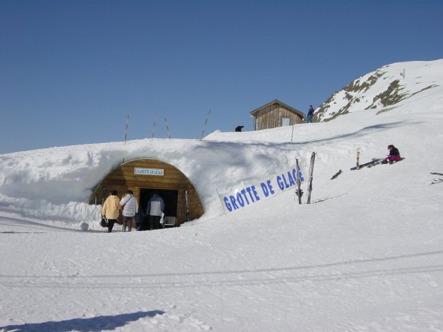 Entree de la grotte de glace