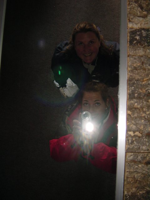 Coco et Fredo dans le miroir