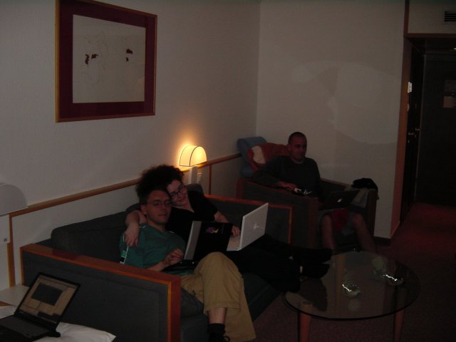 Geeking zone : Max, Amy, Dean