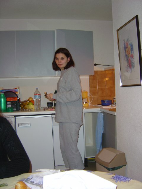 Alexandra a la cuisine