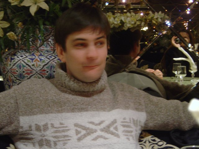 Philippe shaking his head too fast for my camera