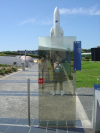 L'allee de l'infini a la Cite' de l'Espace --mirror project