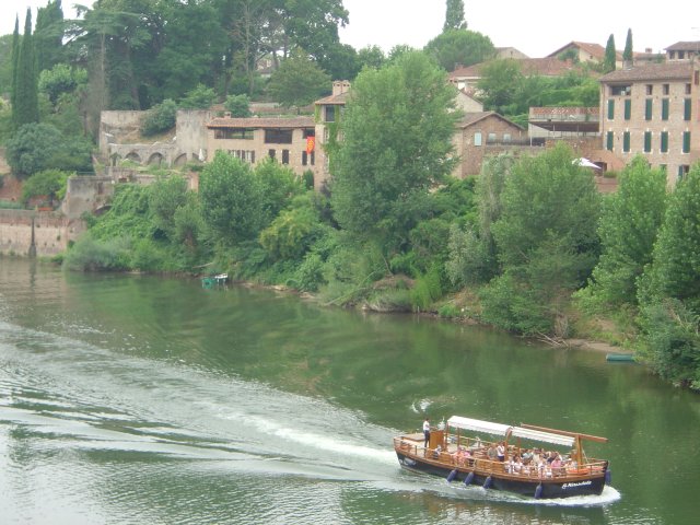 Bateau sur le Tarn