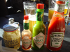Moutarde, Tabasco, Jelapeno sauce, Ketchup