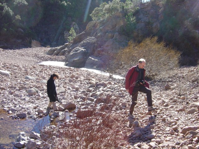Karima crossing , Bert climbing up the slope