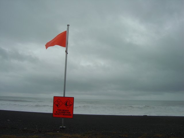 Napier beach, closed for safety reasons