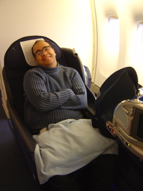 Shadi in business class