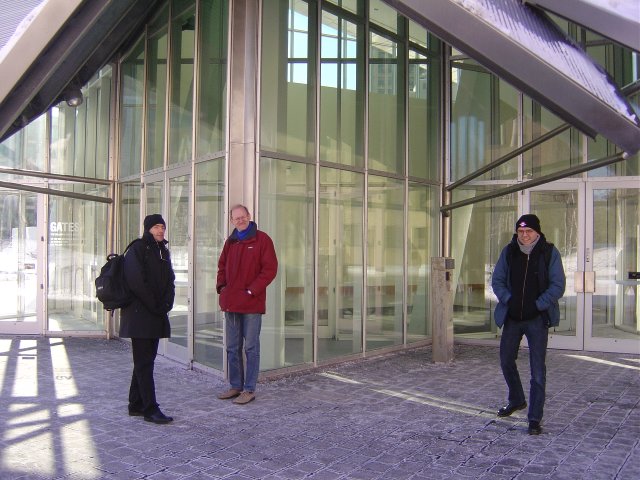 Vincent Hardy, Bert Bos, Max Froumentin in front of the Stata Center
