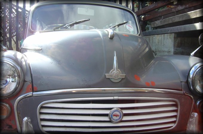 Grey Morris Minor