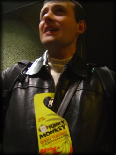 Hugo, funky monkey