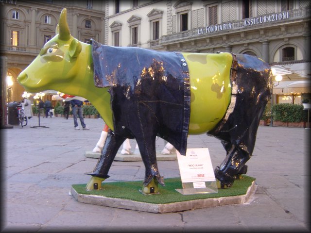 "Moo Jeans" cow, Firenze